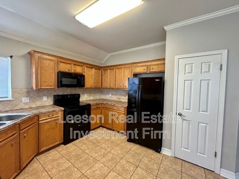 3 Bedroom 2 Bath Home Available in South Bossier! property image